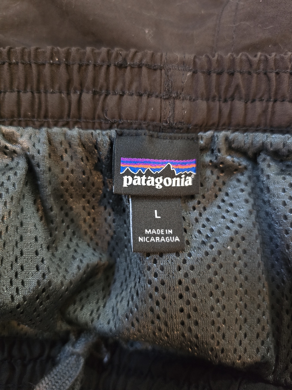 Patagonia Mens Black Swimming Trunks Sz. L Gorgeous!! - Picture 5 of 5